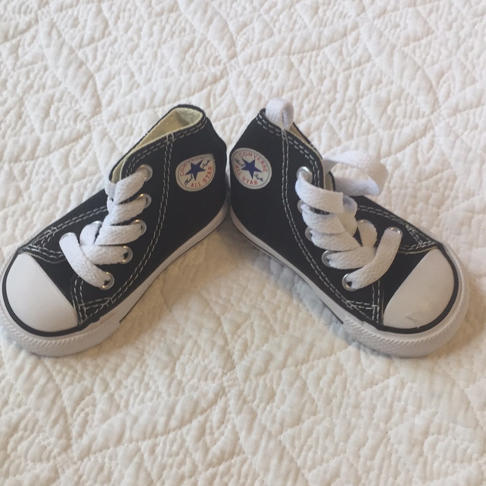Converse Hightop Chucks size 3 NWOT